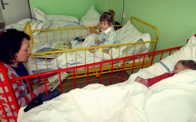 cteni-detem-v-nemocnici_.jpg